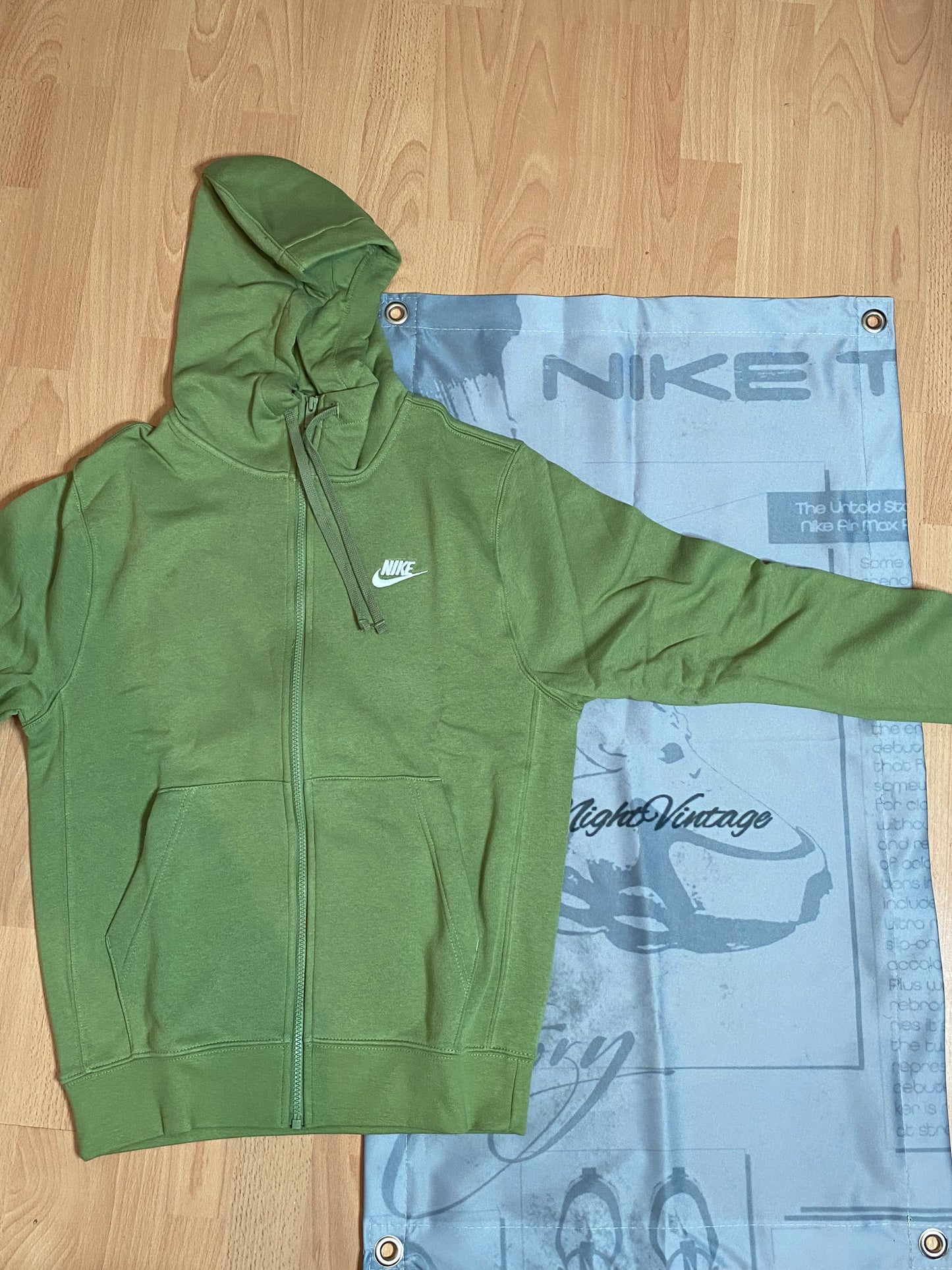 Nike Club Full Zip Hoodie In Alligator