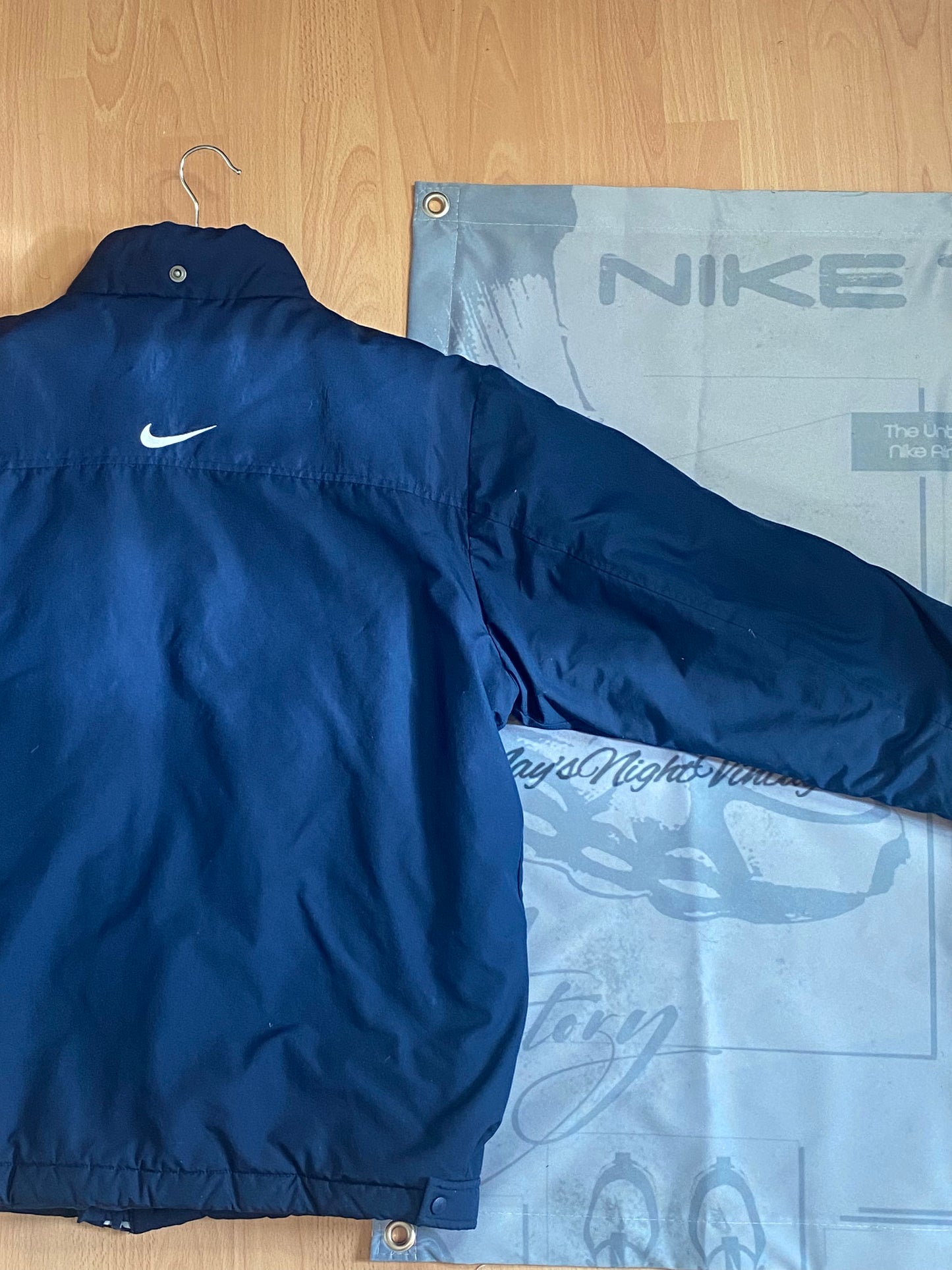 Vintage Navy Nike Jakcet
